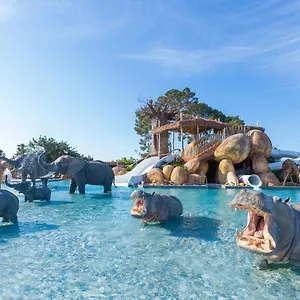 https://camping-resort-sanguli-salou.top-hotels-tarragona.com