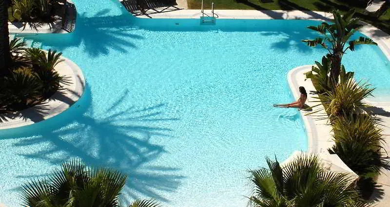 Doubletree By Hilton Islantilla Beach Golf Resort 4*,